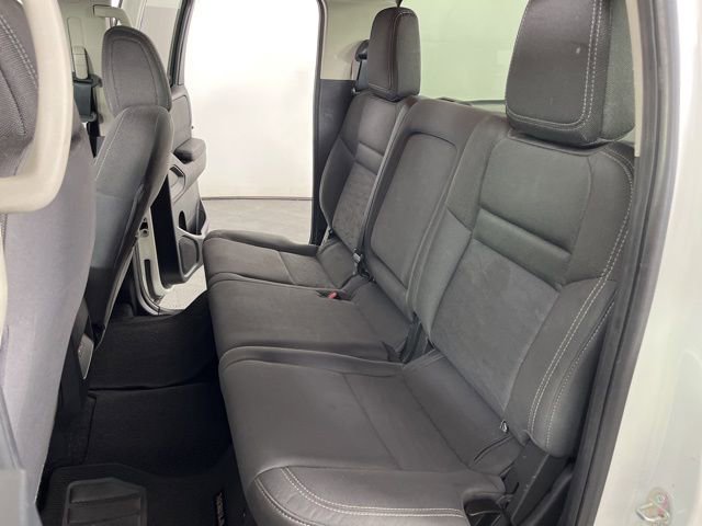 Used 2024 Nissan Frontier SV image 39