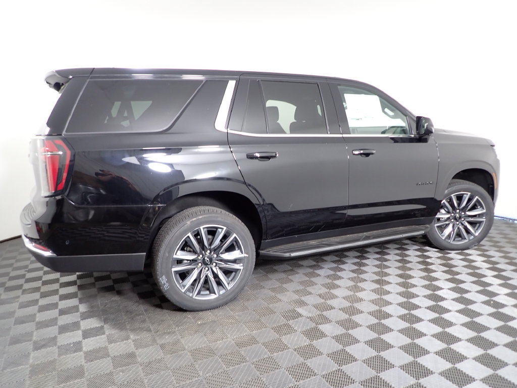 New 2026 Chevrolet Tahoe LS w/ LS Custom Edition AWD/4WD image 16