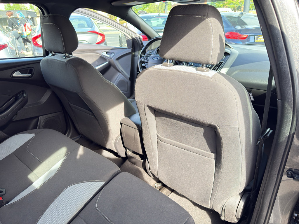 Used 2018 Ford Focus ST FWD image 16