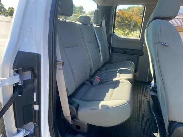 Used 2017 Ford F250 XL w/ Power Equipment Group AWD/4WD image 21