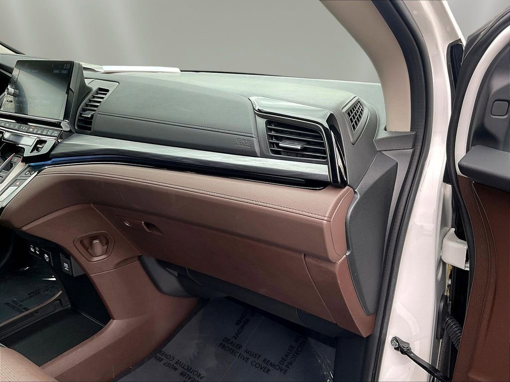 Used 2025 Honda Odyssey Elite image 27