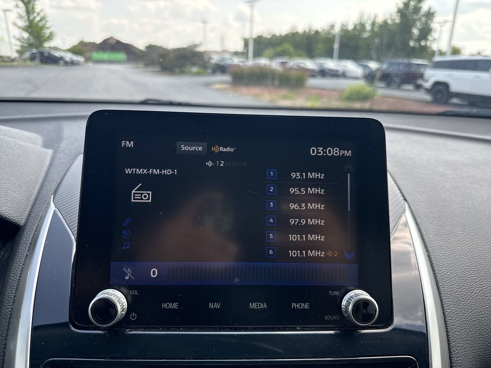 Used 2023 Mitsubishi Eclipse Cross SE AWD/4WD image 16