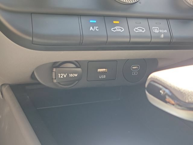 Certified 2026 Hyundai Elantra SE FWD image 14