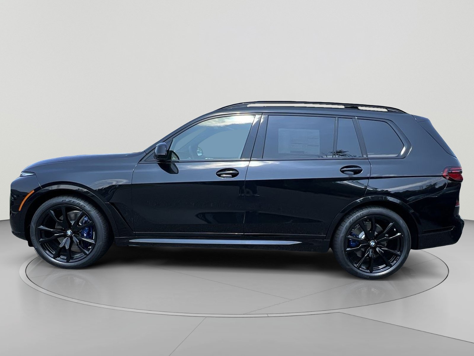 New 2027 BMW X7 xDrive40i w/ M Sport Package AWD/4WD image 2