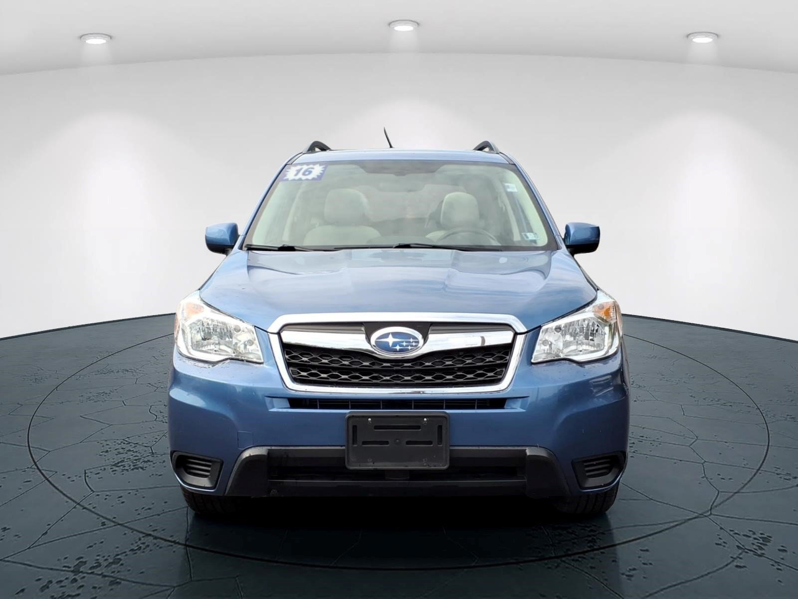 Used 2016 Subaru Forester 2.5i Premium w/ All-Weather Package AWD/4WD image 8