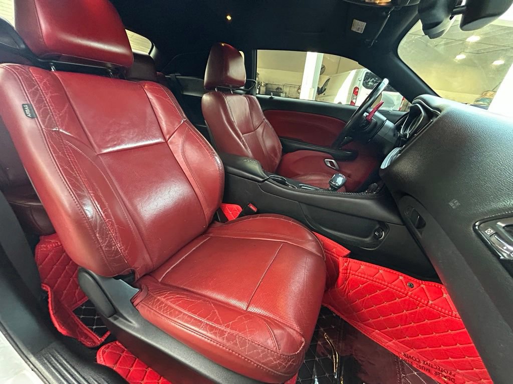 Used 2016 Dodge Challenger R/T Plus RWD image 26