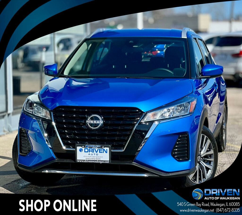 Used 2024 Nissan Kicks SV image 1