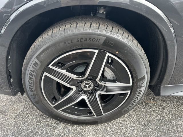 Certified 2025 Mercedes-Benz GLC 300 4MATIC image 10