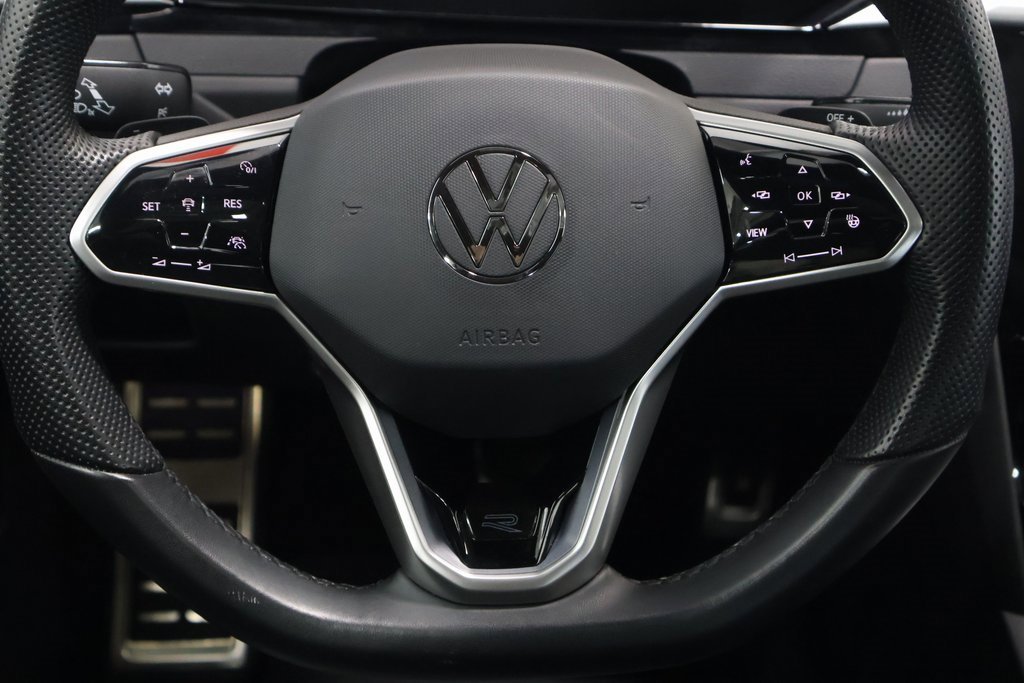 Used 2023 Volkswagen Arteon SEL image 17