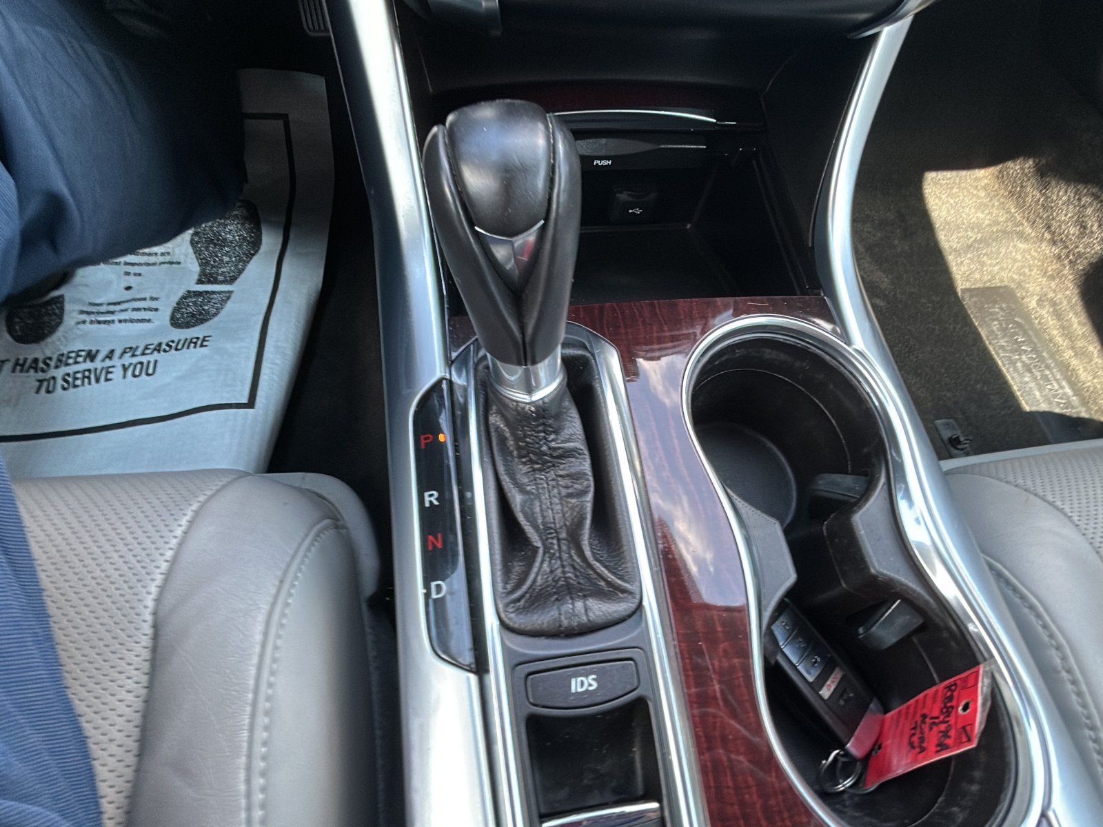 Used 2016 Acura TLX w/ Technology Package FWD image 18