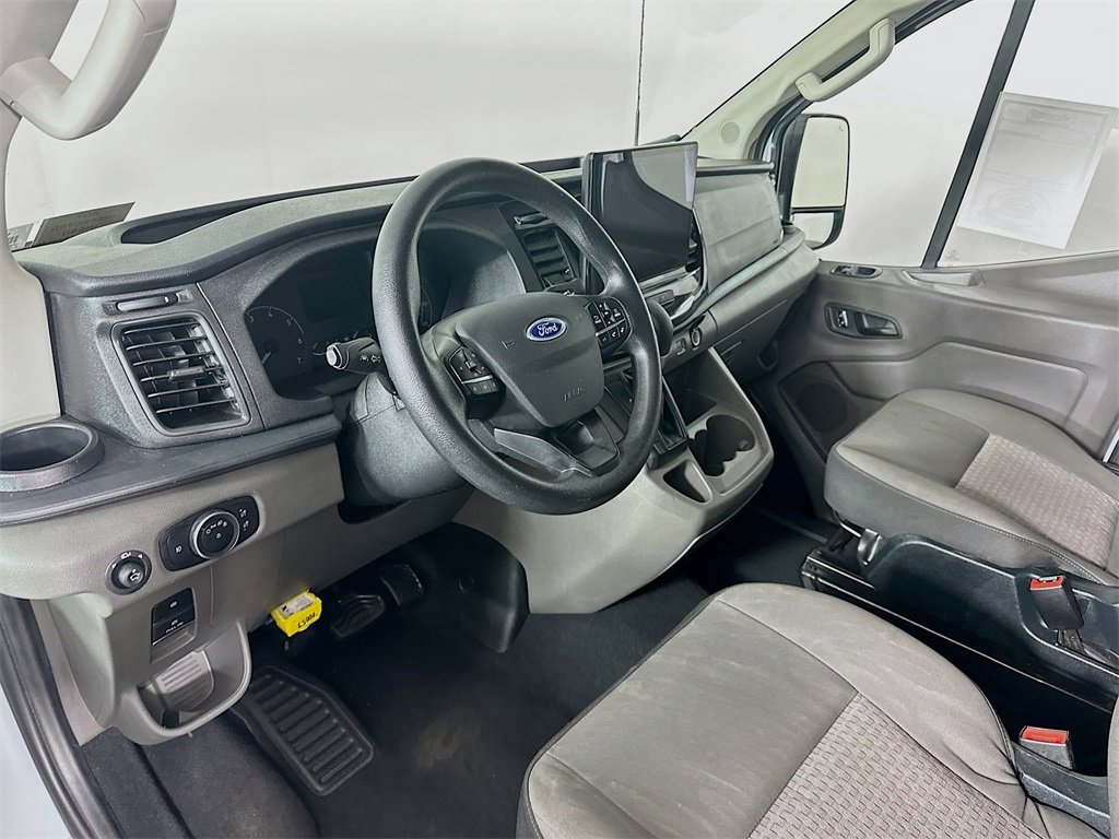 Used 2023 Ford Transit 350 XLT image 29