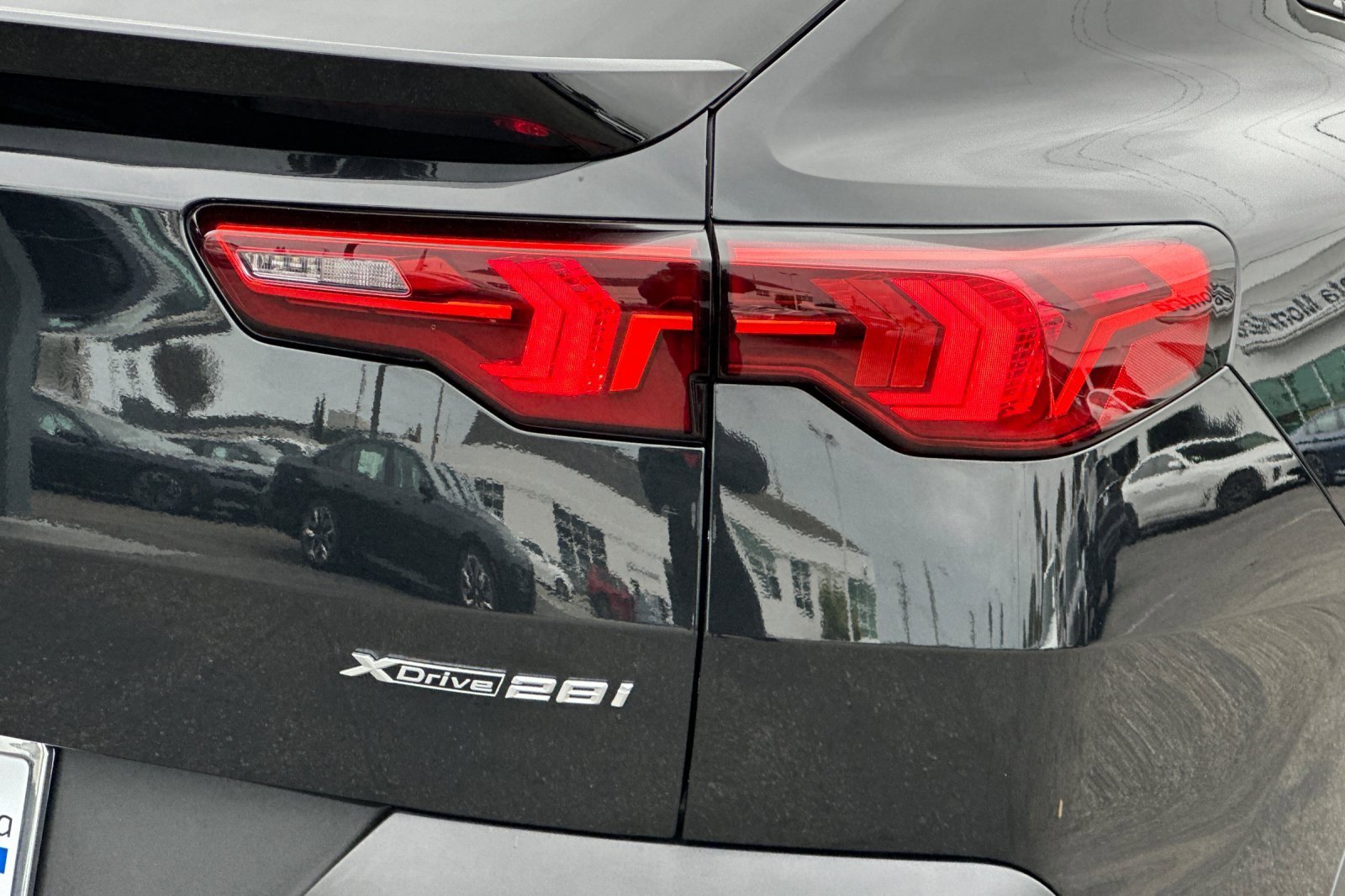 Used 2025 BMW X2 xDrive28i w/ Technology Package AWD/4WD image 27