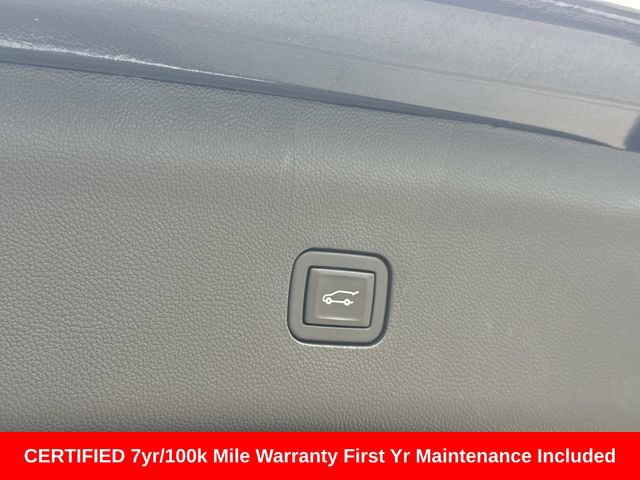 Used 2021 Buick Enclave Premium w/ Surround and Sites Package AWD/4WD image 17