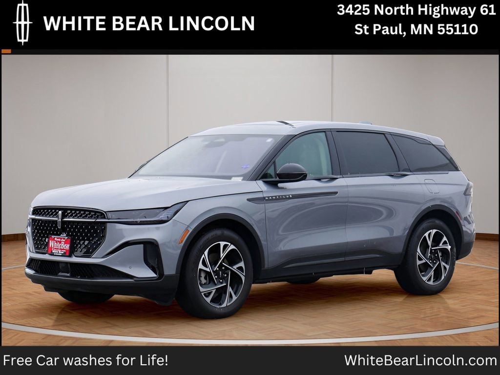 Used 2025 Lincoln Nautilus Premier w/ Equipment Group 102A AWD/4WD image 1