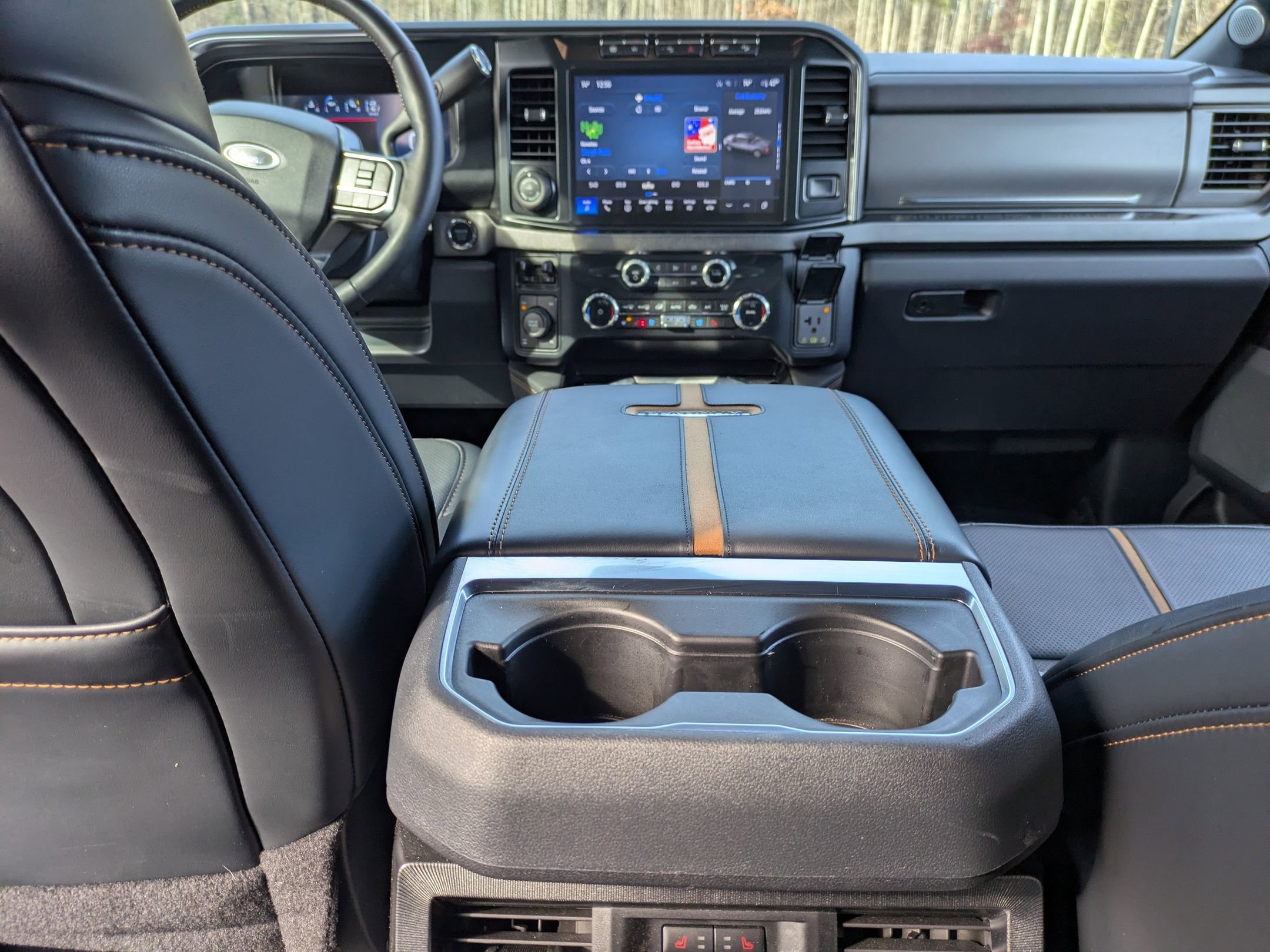 Certified 2024 Ford F250 Platinum image 30