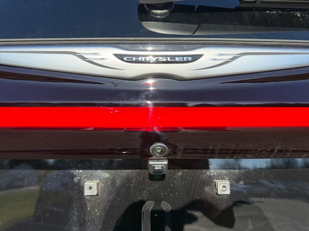 New 2026 Chrysler Pacifica Select FWD image 17