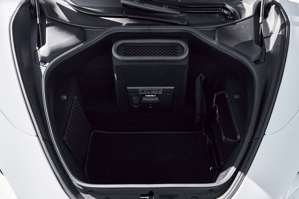 Used 2024 McLaren 750S image 20