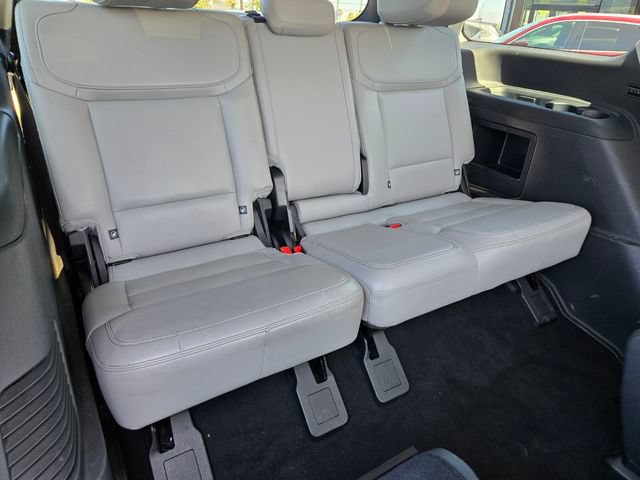 Used 2025 Ford Expedition Active AWD/4WD image 14