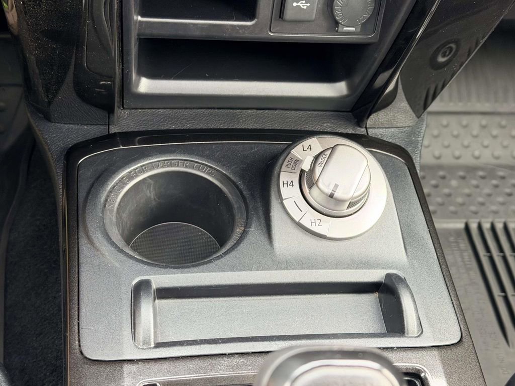 Certified 2023 Toyota 4Runner 40th Anniversary SE image 6