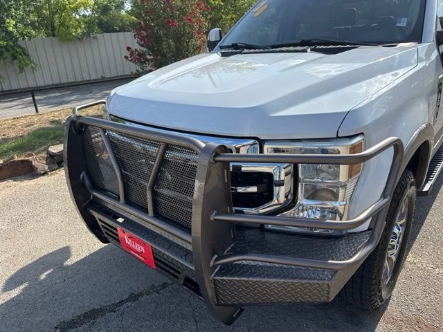 Used 2020 Ford F350 Lariat w/ Lariat Value Package AWD/4WD image 3