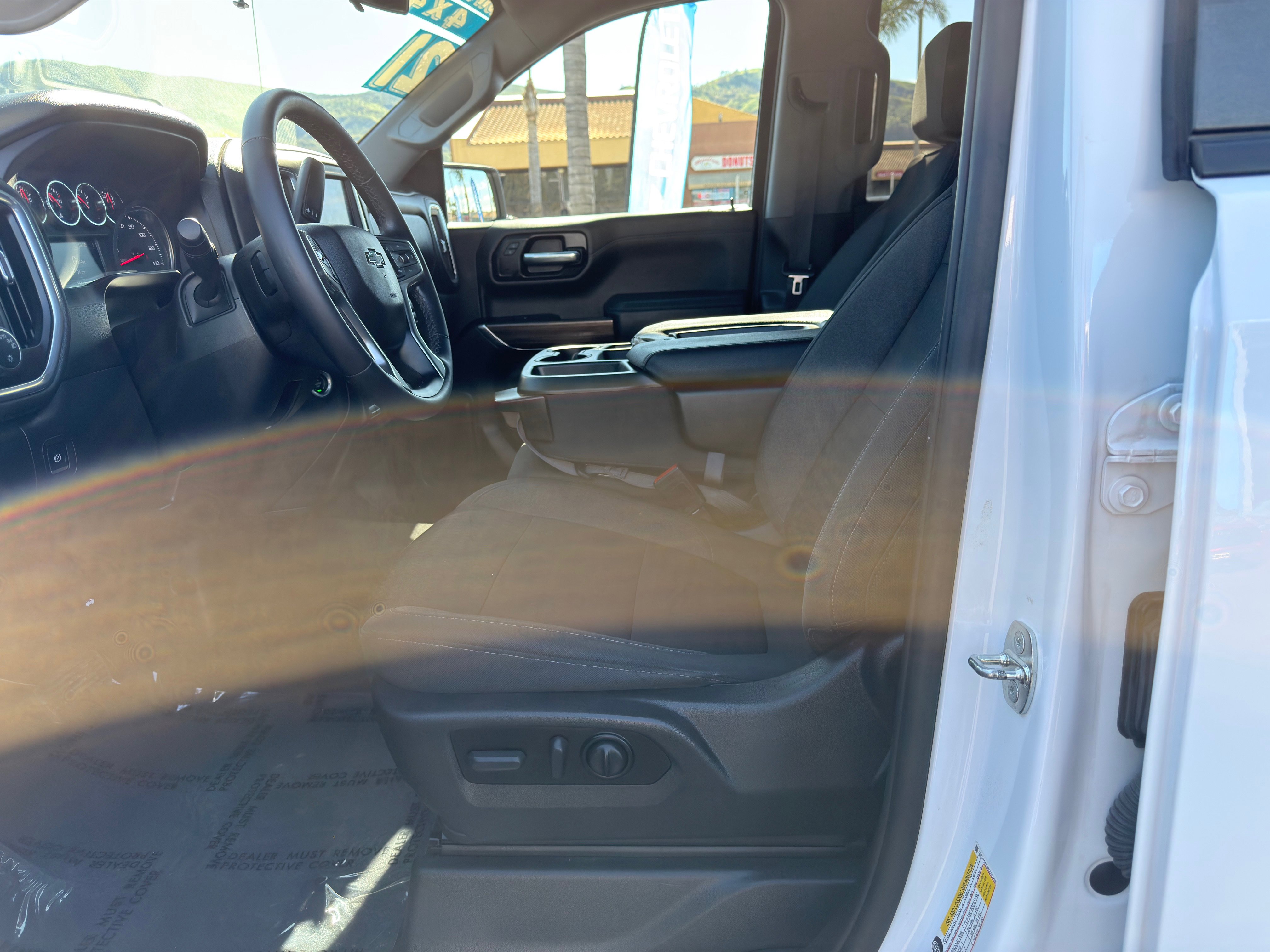 Used 2021 Chevrolet Silverado 1500 RST w/ Z71 Off-Road Package image 26