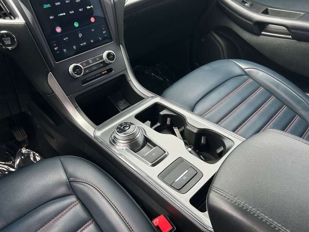 Used 2022 Ford Edge SEL w/ Sport Appearance Package AWD/4WD image 19