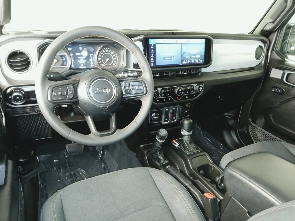 Used 2024 Jeep Wrangler Sport AWD/4WD image 9