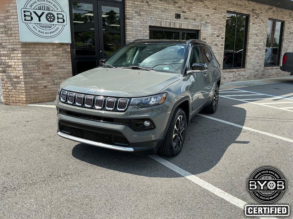 Used 2022 Jeep Compass Limited AWD/4WD image 1