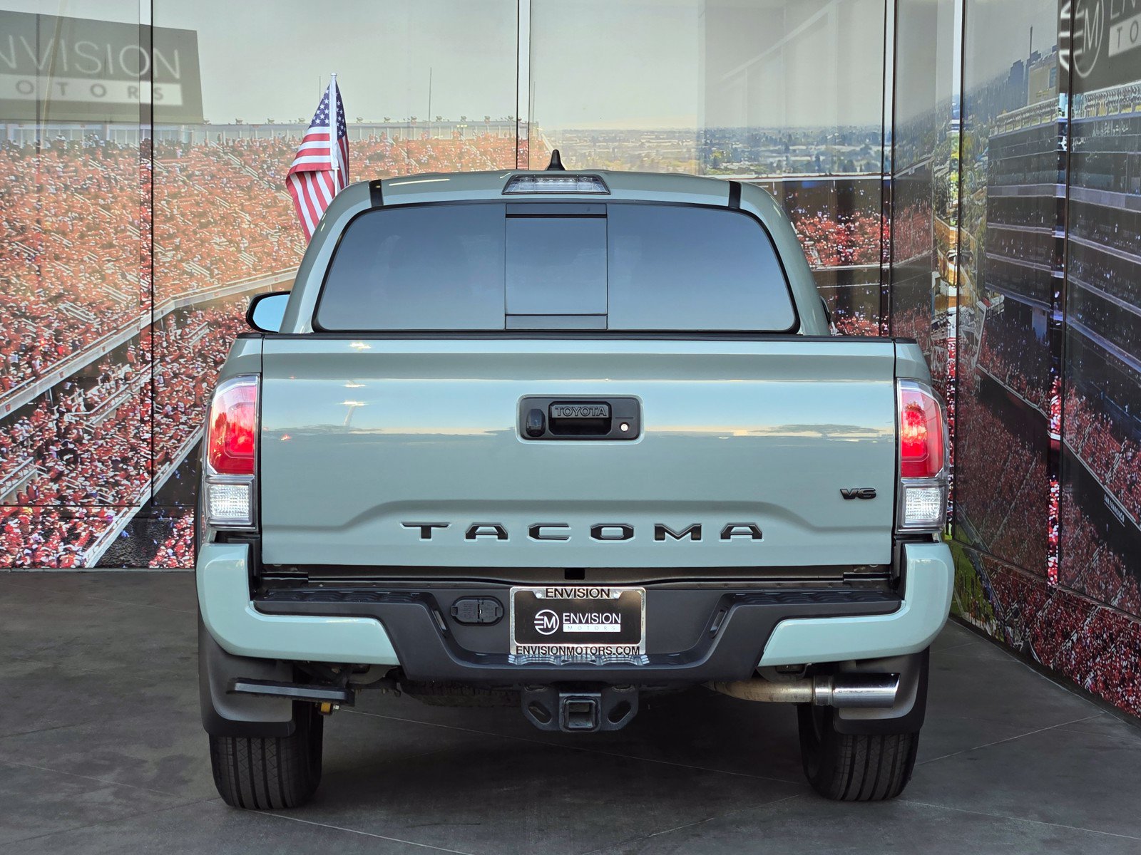 Certified 2023 Toyota Tacoma TRD Off-Road AWD/4WD image 6
