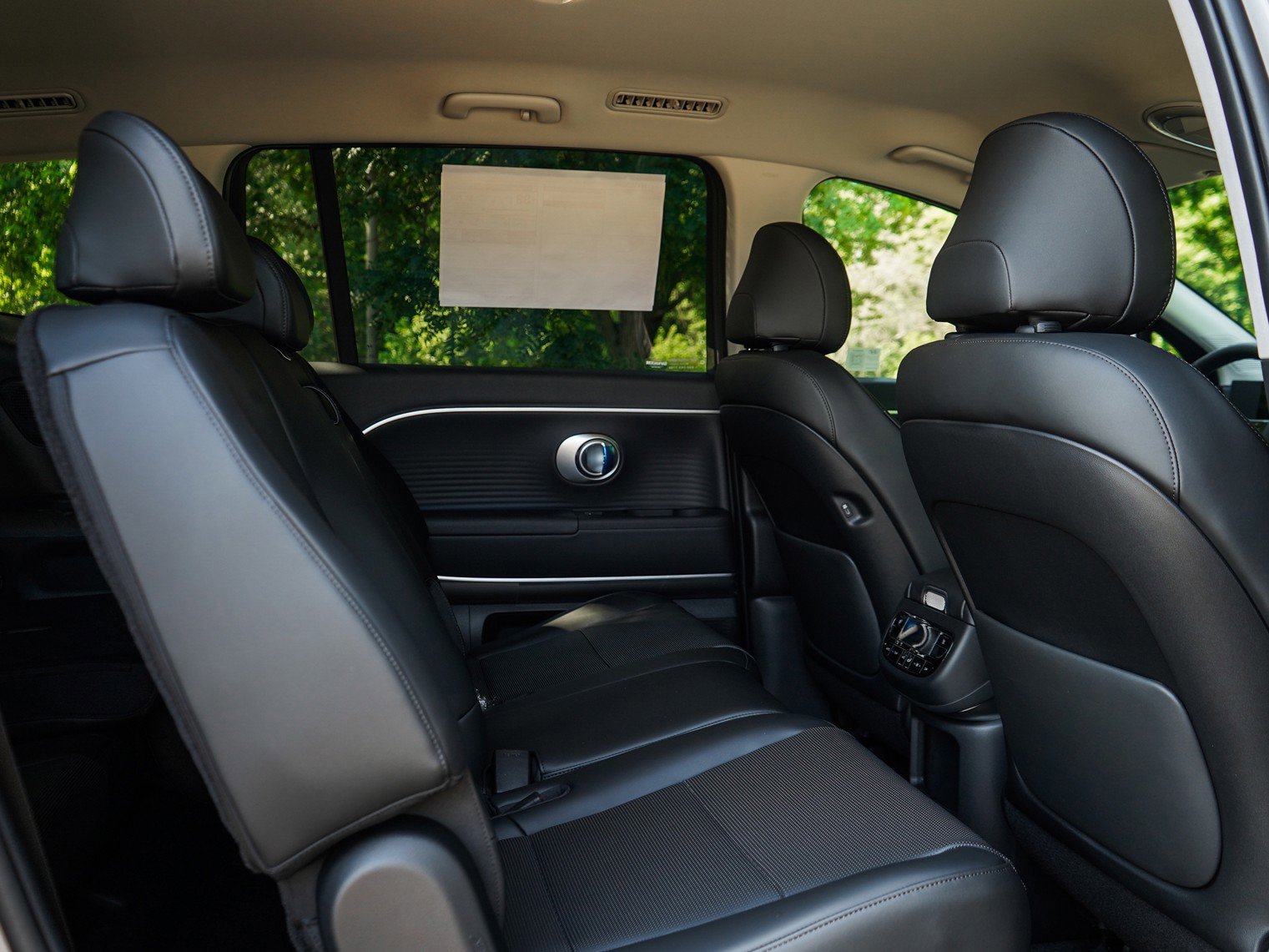 New 2026 Hyundai Ioniq 9 SEL image 11