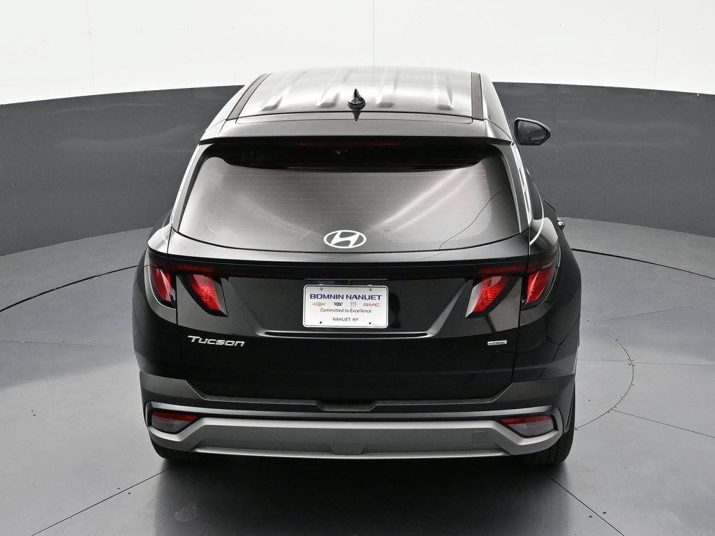 Used 2025 Hyundai Tucson SE AWD/4WD image 19