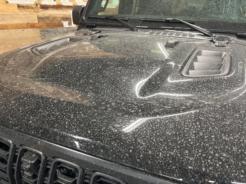 Used 2025 Jeep Wrangler Unlimited Rubicon AWD/4WD image 14