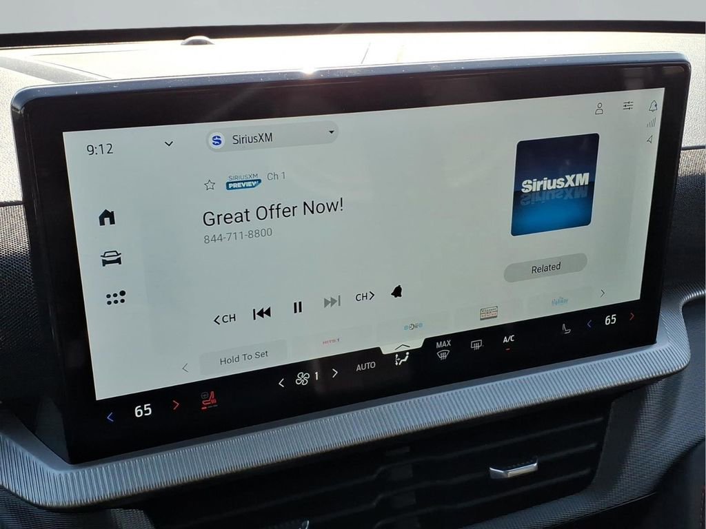 Used 2025 Ford Explorer ST-Line w/ ST-Line Street Pack image 6