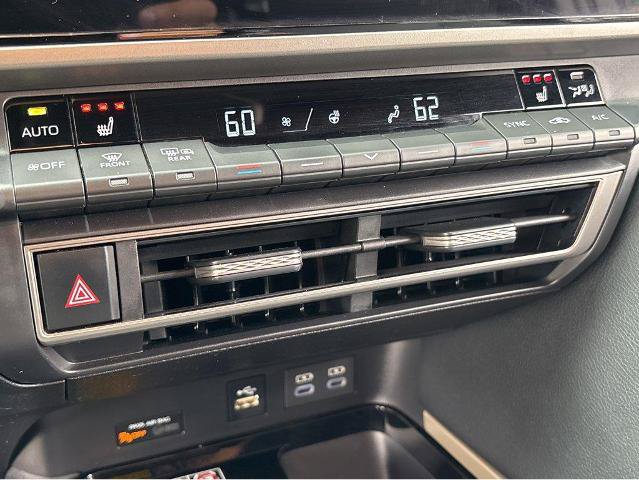 Used 2026 Toyota Camry XSE FWD image 28