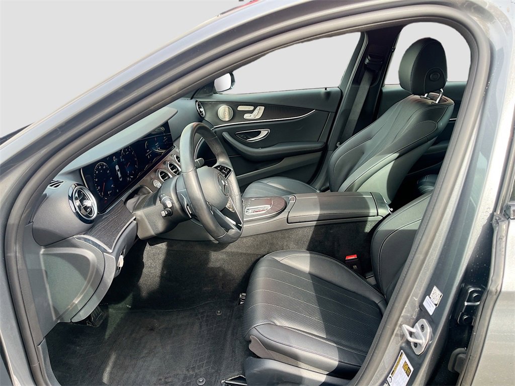 Used 2023 Mercedes-Benz E 350 4MATIC Sedan image 21