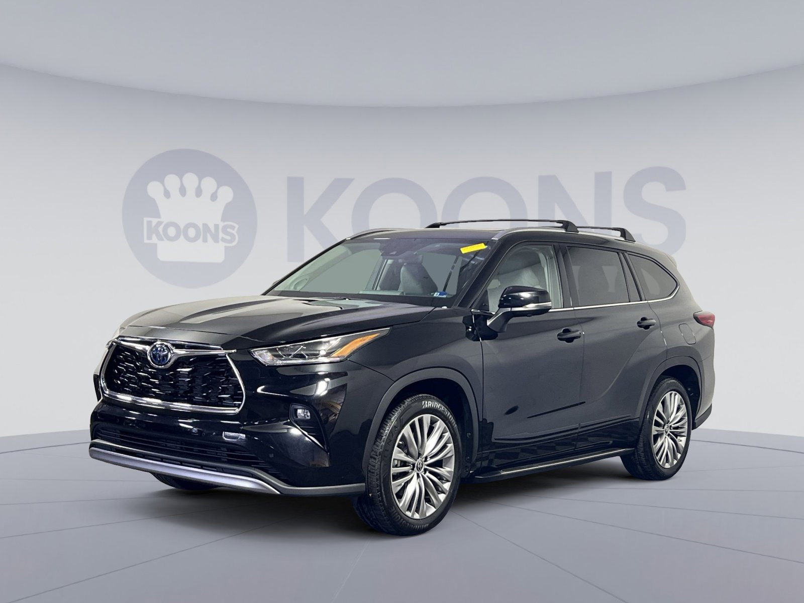 Used 2023 Toyota Highlander Platinum