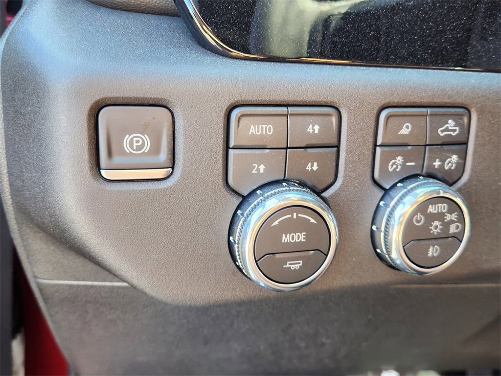 New 2026 GMC Sierra 3500 SLT w/ SLT Convenience Package image 25