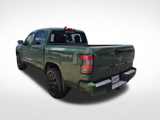 Used 2022 Nissan Frontier SV AWD/4WD image 3