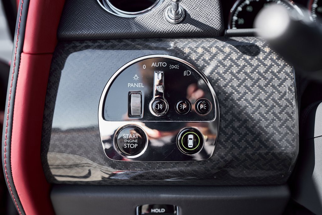 Used 2022 Rolls-Royce Cullinan Black Badge image 58