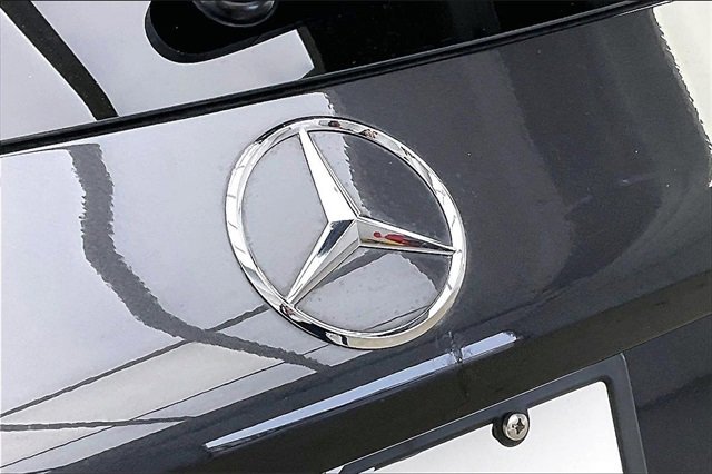 Used 2022 Mercedes-Benz GLC 43 AMG 4MATIC image 31
