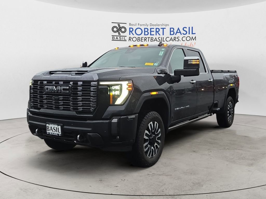 Used 2024 GMC Sierra 3500 Denali Ultimate image 1