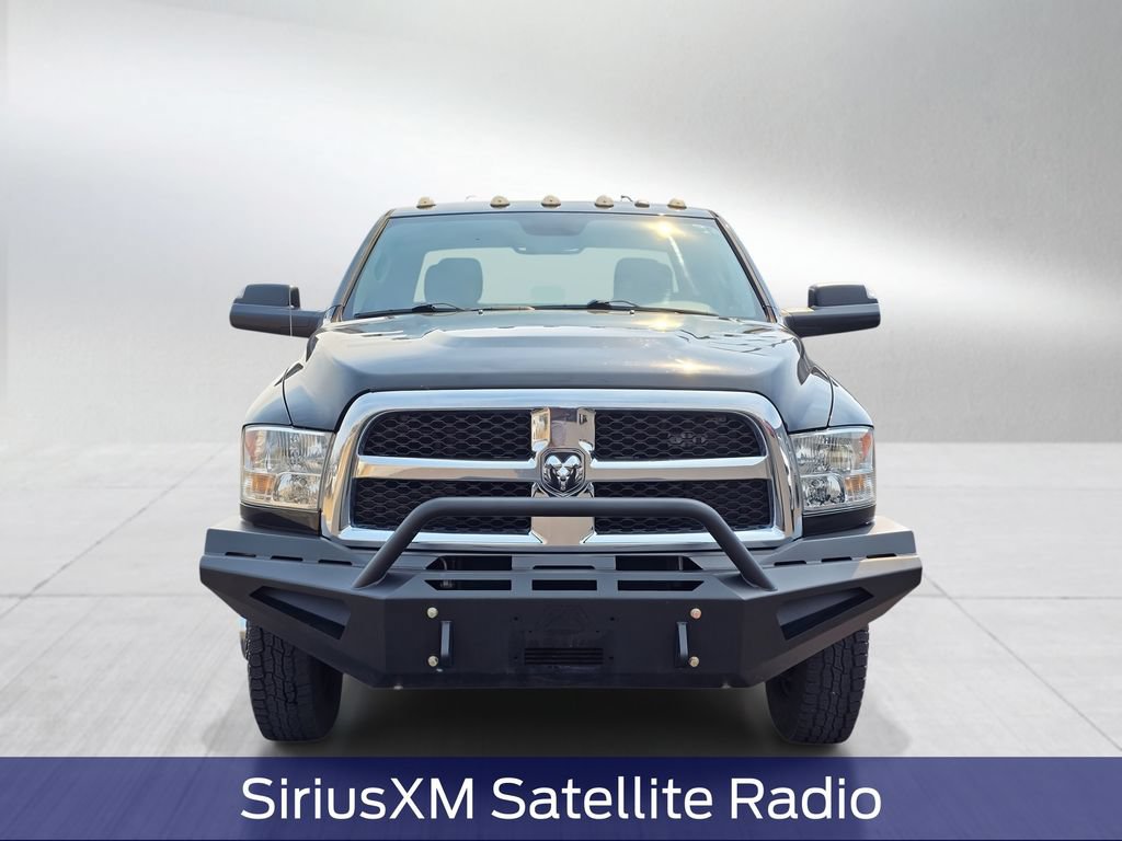 Used 2017 RAM 3500 Tradesman w/ Chrome Appearance Group AWD/4WD image 7