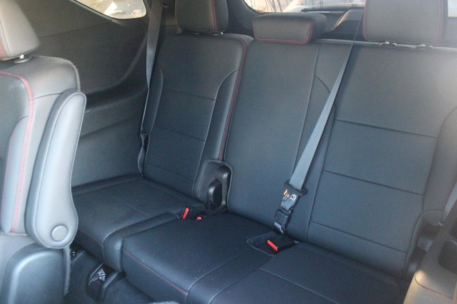 Used 2024 Chevrolet Traverse RS w/ LPO, Floor Liner Package image 35