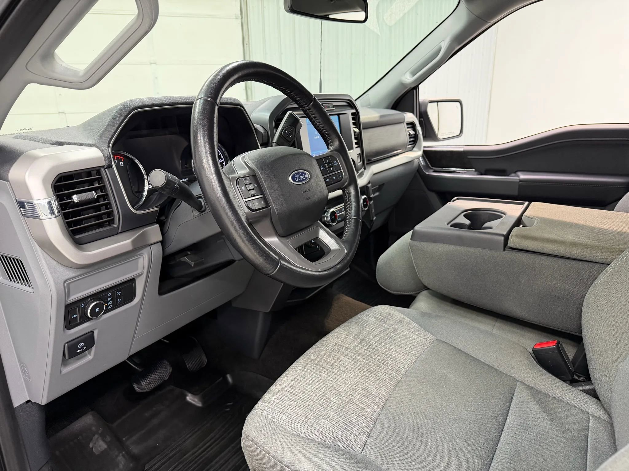 Used 2022 Ford F150 XLT w/ Equipment Group 301A Mid AWD/4WD image 12