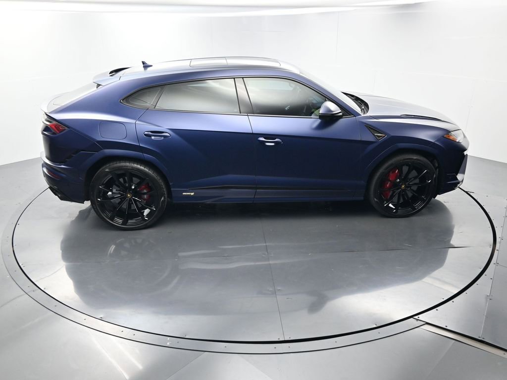 Used 2024 Lamborghini Urus S image 40