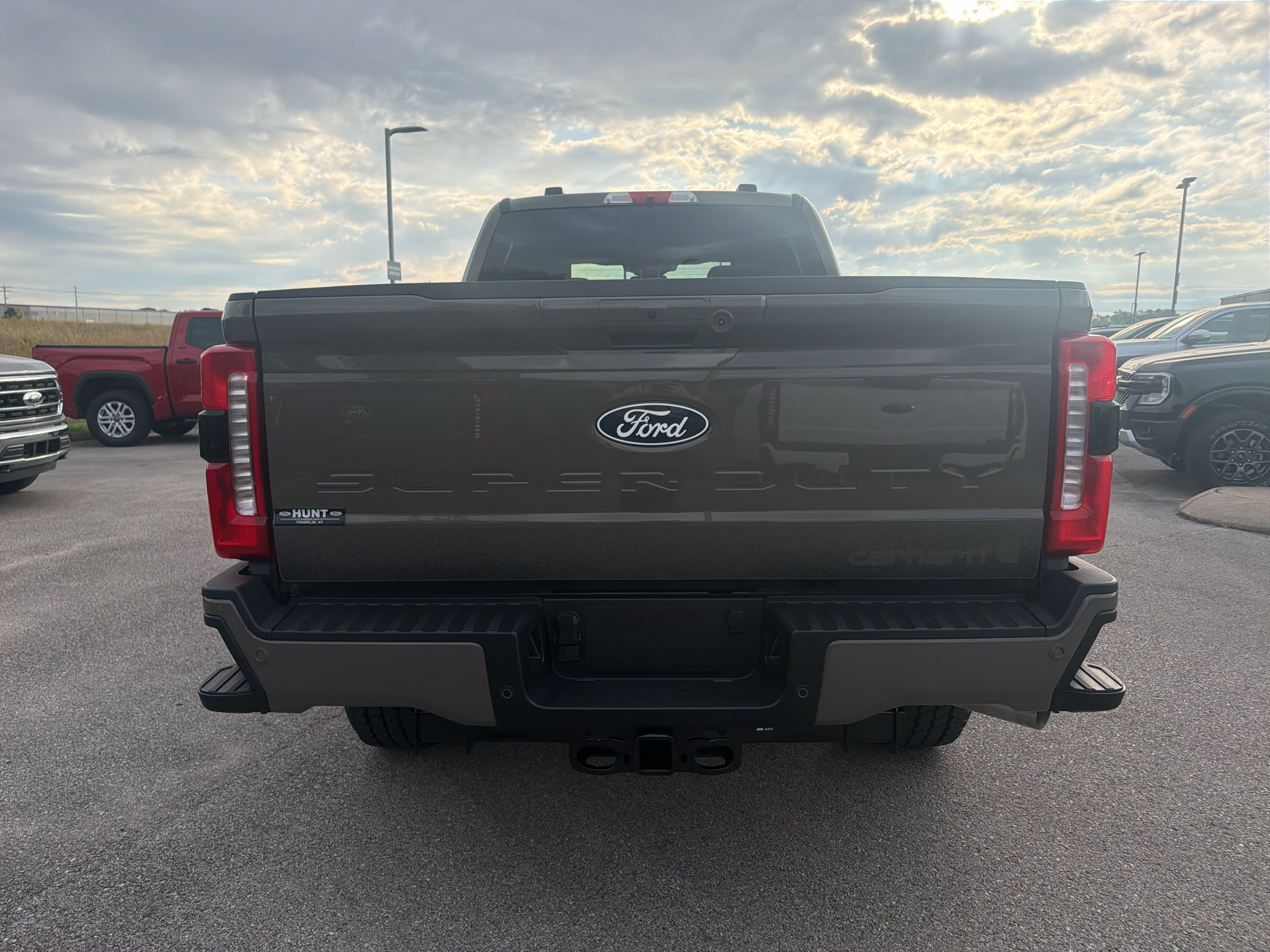 New 2027 Ford F250 XLT w/ XLT Premium Package AWD/4WD image 6