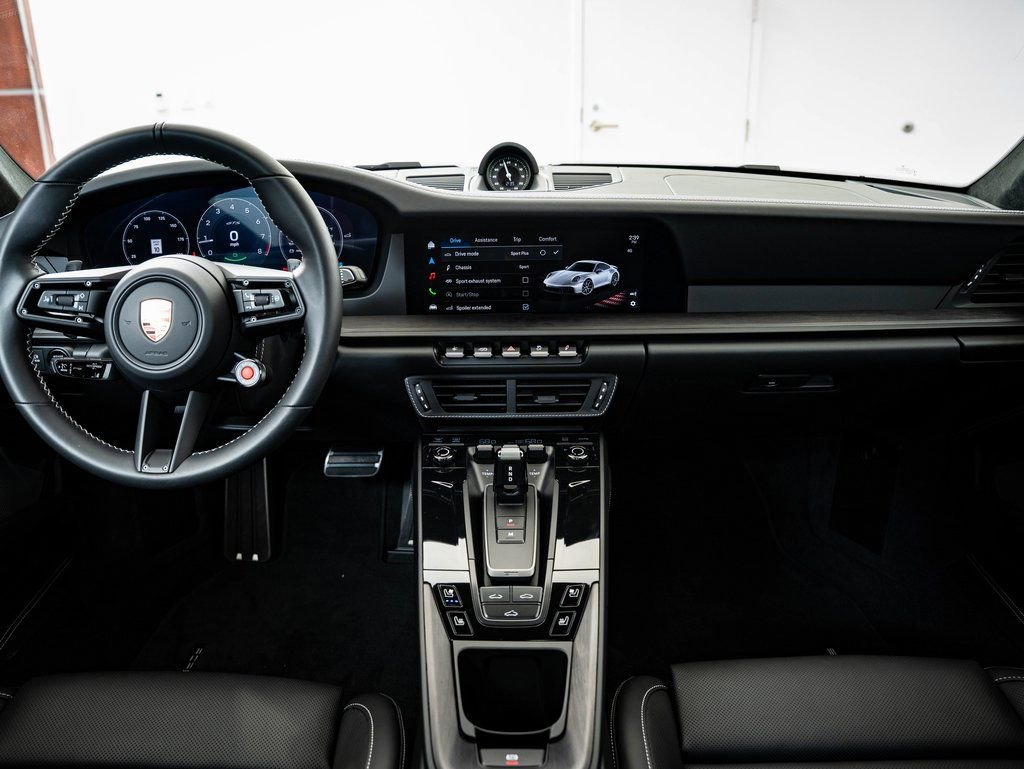 Certified 2025 Porsche 911 Carrera 4 GTS image 6