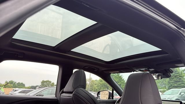 Used 2024 Lexus RX 500h F Sport w/ Convenience Package image 20