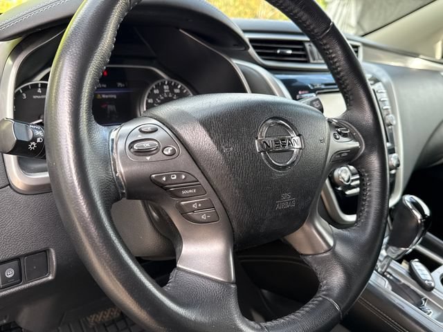 Used 2020 Nissan Murano SV AWD/4WD image 15