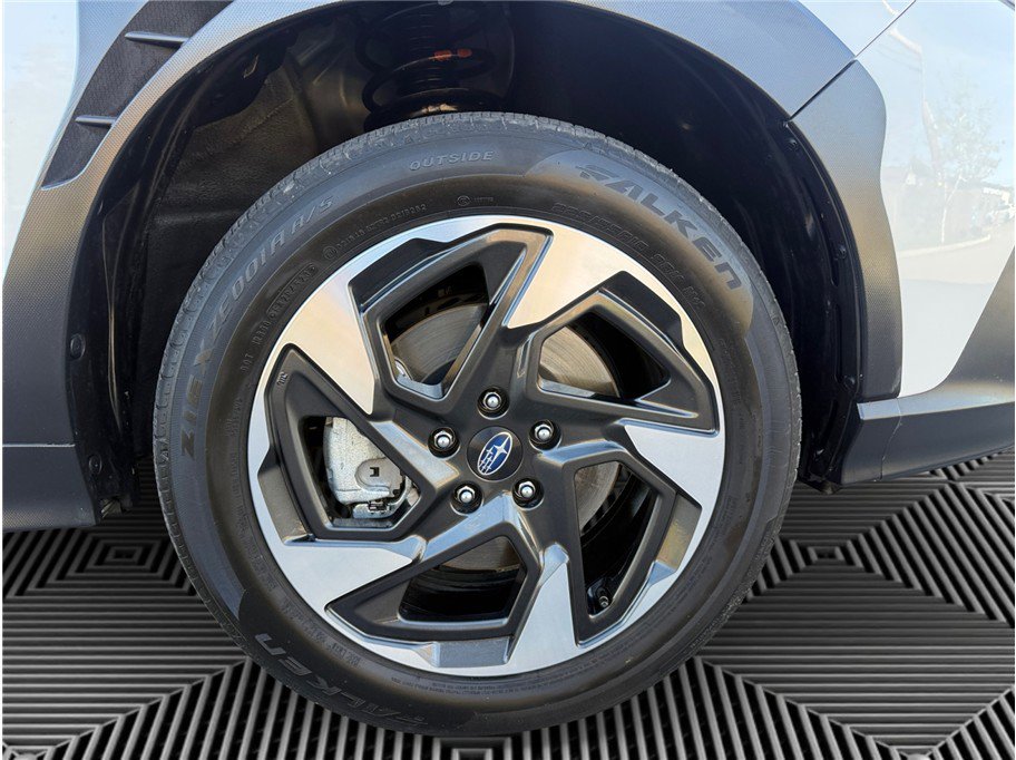 Used 2024 Subaru Crosstrek 2.5i Limited w/ Crosstrek Mirror Package AWD/4WD image 14